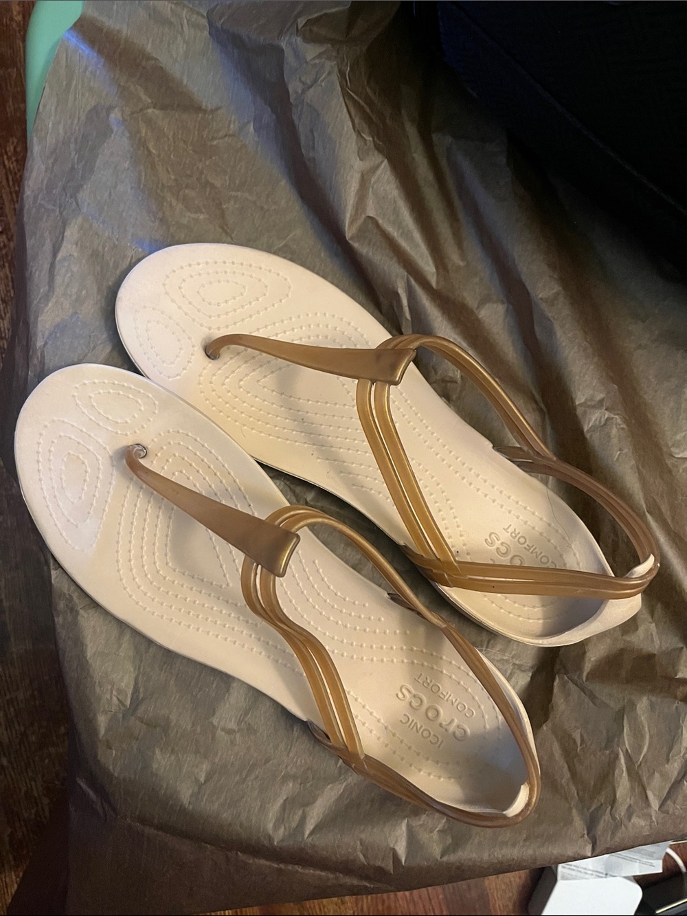 Crocs Serena Gold Thong Sandal